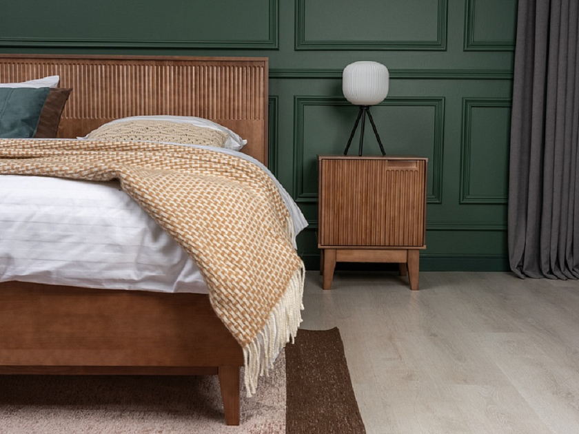 Кровать Tempo 160x190 Массив (сосна) Масло-воск Антик - Кровать из массива с вертикальной фрезеровкой и декоративным обрамлением изголовья